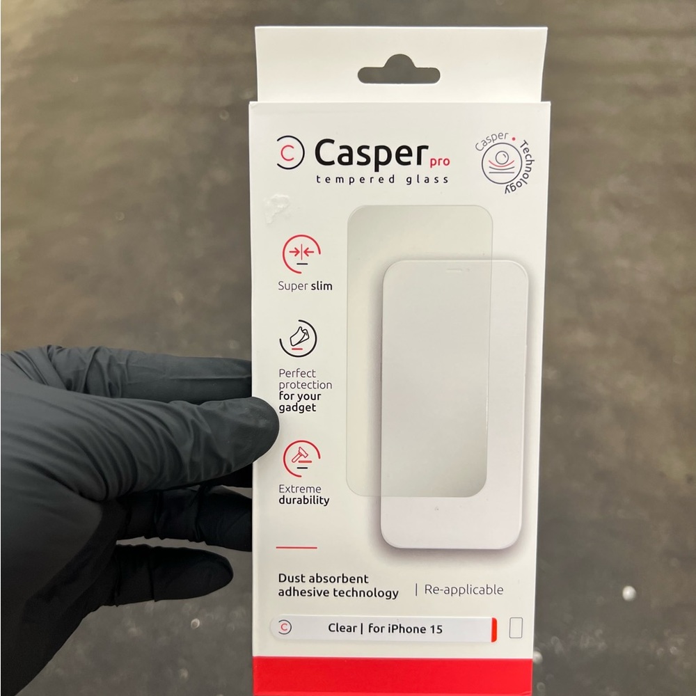 iPhone 15 premium tempered glass